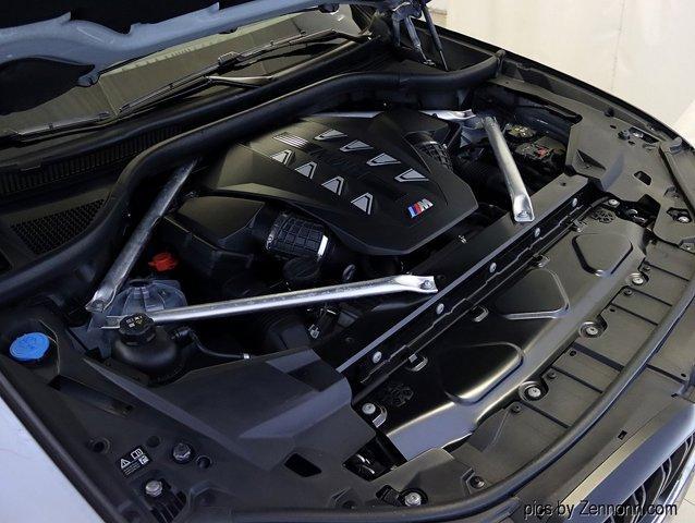 Photo of 2024 Gray Metallic BMW X5
