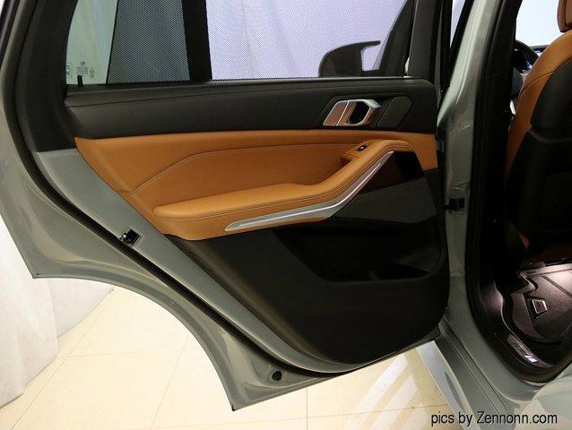 Photo of 2024 Gray Metallic BMW X5