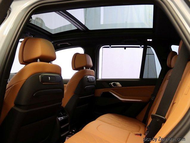 Photo of 2024 Gray Metallic BMW X5
