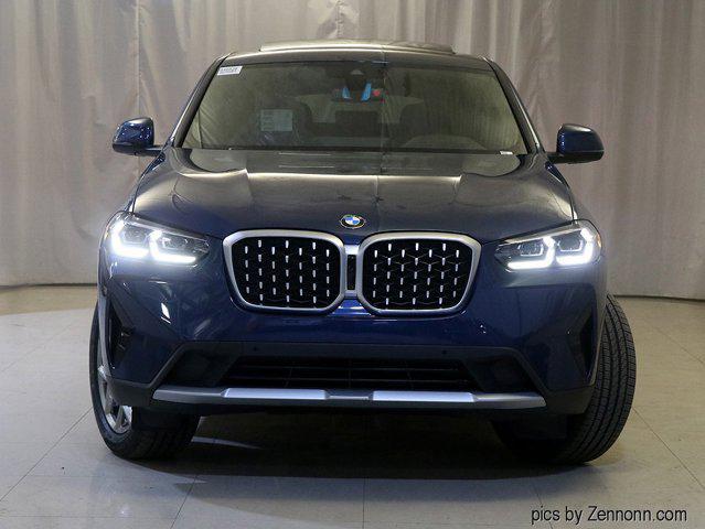 Photo of 2025 Phytonic Blue Metallic BMW X4
