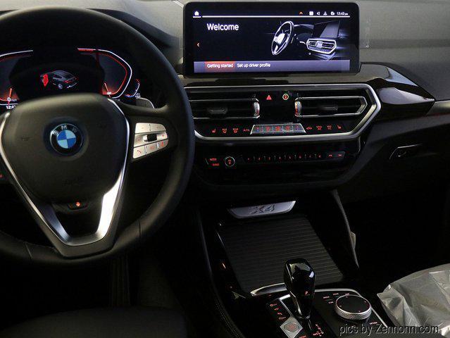 Photo of 2025 Phytonic Blue Metallic BMW X4