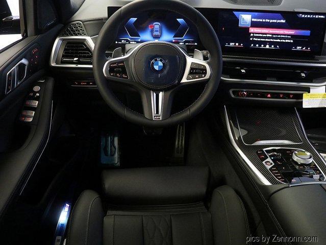 Photo of 2025 Black Sapphire Metallic BMW X7