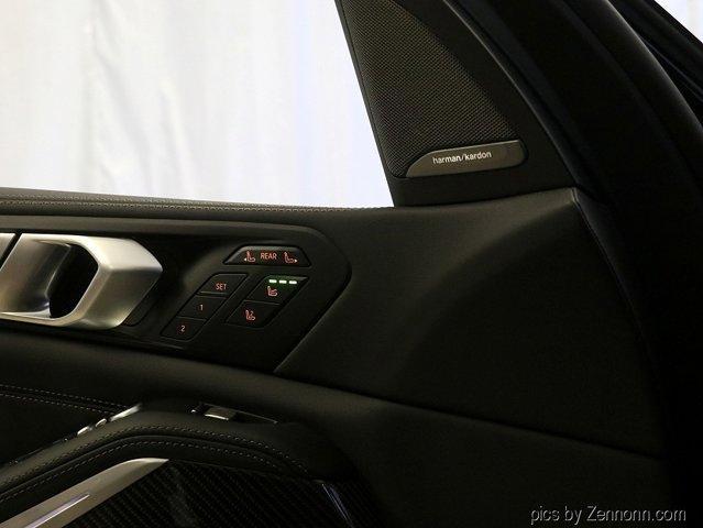 Photo of 2025 Black Sapphire Metallic BMW X7