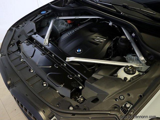 Photo of 2024 Gray Metallic BMW X5