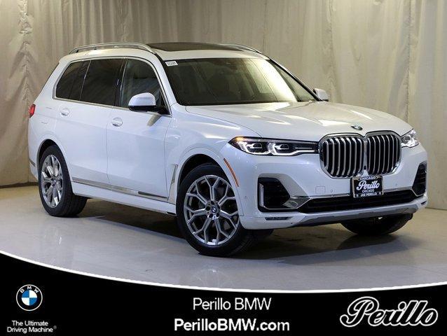 2022 BMW X7