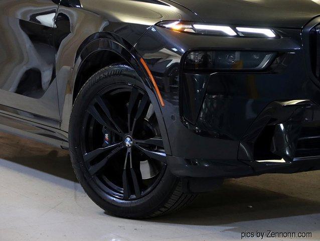 Photo of 2023 Black Sapphire Metallic BMW X7