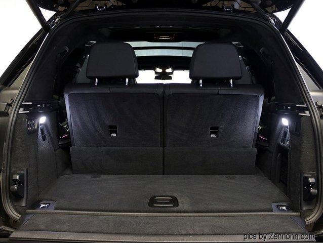 Photo of 2023 Black Sapphire Metallic BMW X7