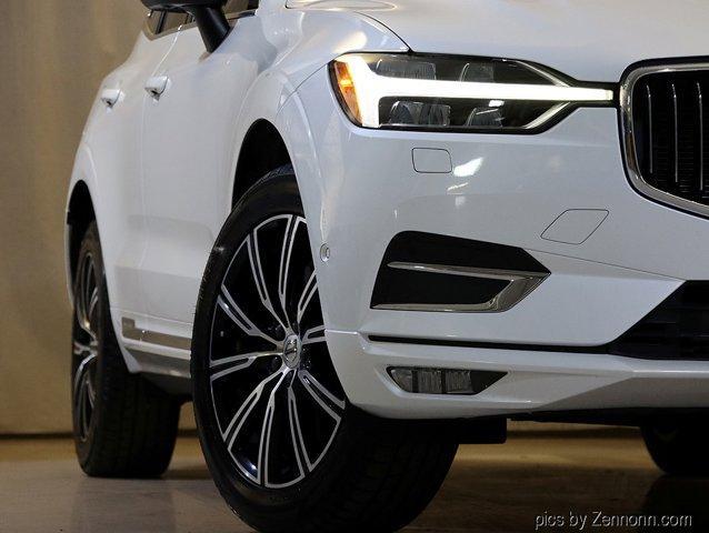 Photo of 2020 Crystal White Metallic Volvo XC60