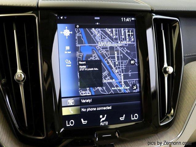 Photo of 2020 Crystal White Metallic Volvo XC60