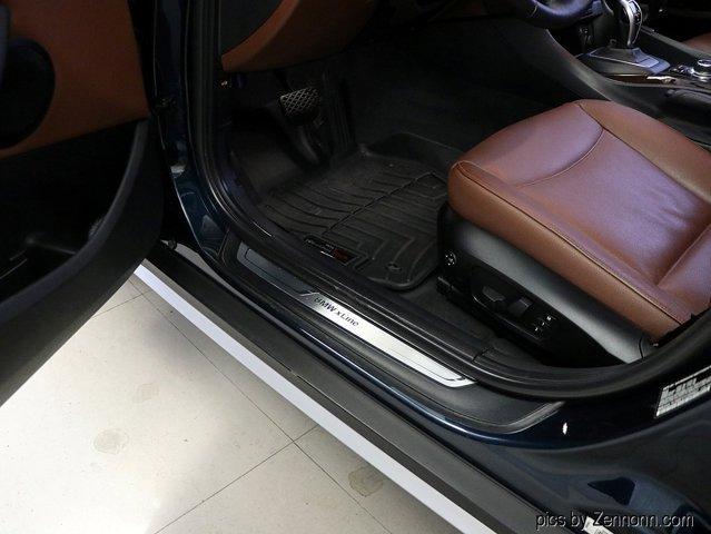 Photo of 2015 Midnight Blue BMW X1