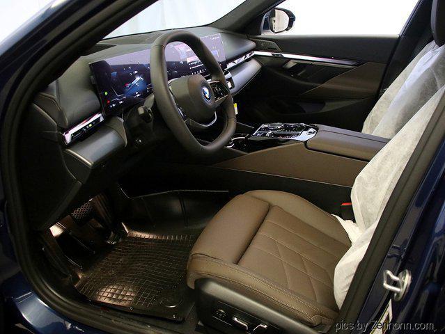 Photo of 2024 Phytonic Blue Metallic BMW i5