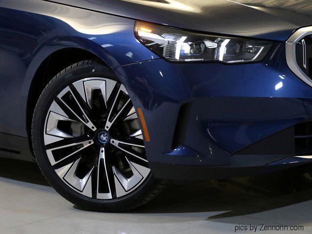 Photo of 2024 Phytonic Blue Metallic BMW i5