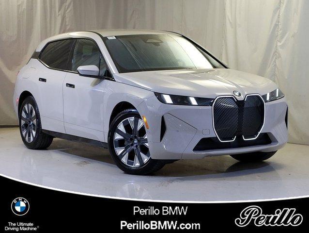 2026 BMW Ix