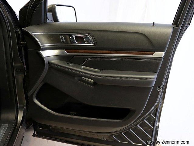 Photo of 2018 Magnetic Ford Explorer
