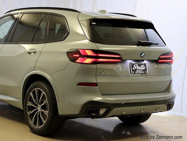 Photo of 2026 Gray Metallic BMW X5
