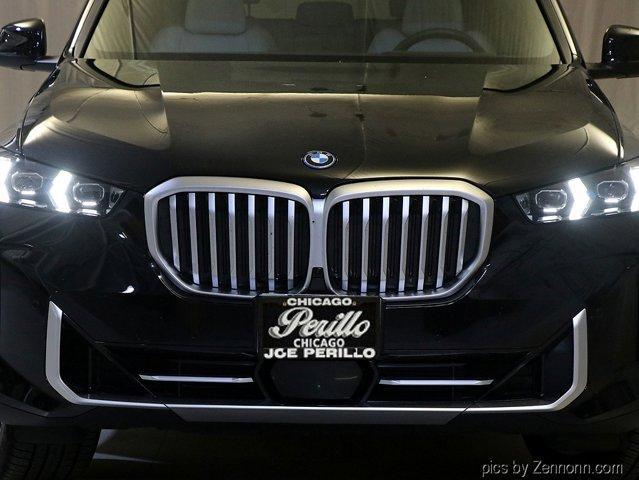 Photo of 2025 Black Sapphire Metallic BMW X5 PHEV