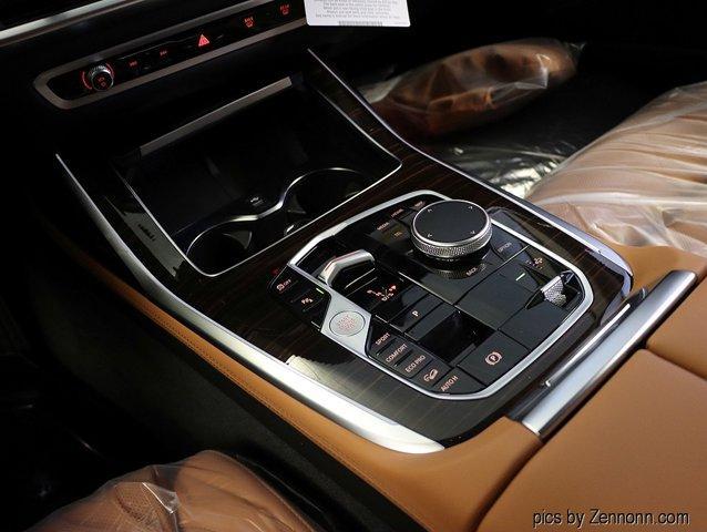 Photo of 2026 Black Sapphire Metallic BMW X7