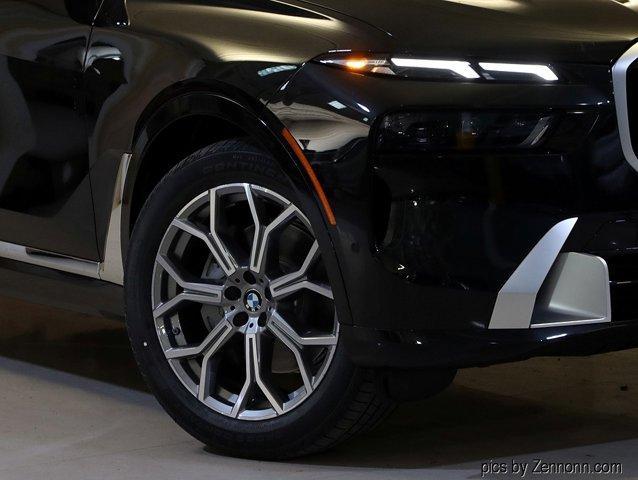 Photo of 2026 Black Sapphire Metallic BMW X7