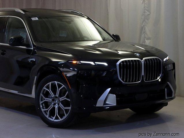 Photo of 2026 Black Sapphire Metallic BMW X7