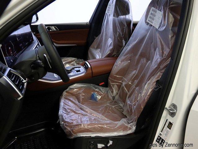Photo of 2026 Alpine White BMW X5