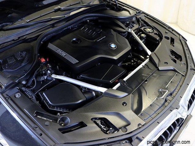 Photo of 2022 Dark Graphite Metallic BMW 530