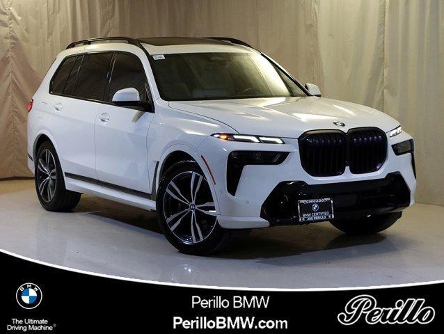 2023 BMW X7