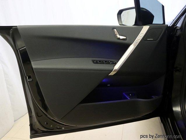 Photo of 2025 Black Sapphire Metallic BMW iX