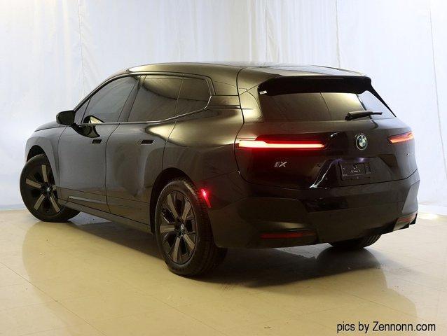 Photo of 2025 Black Sapphire Metallic BMW iX