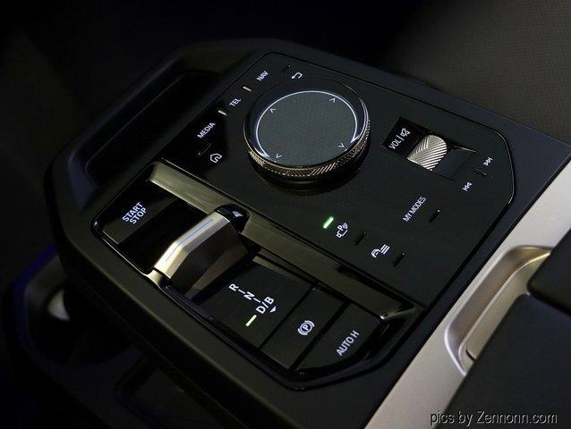 Photo of 2025 Black Sapphire Metallic BMW iX