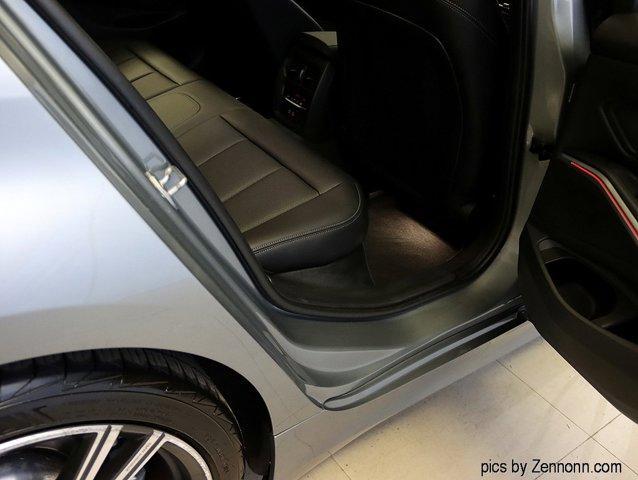 Photo of 2024 Gray Metallic BMW 330