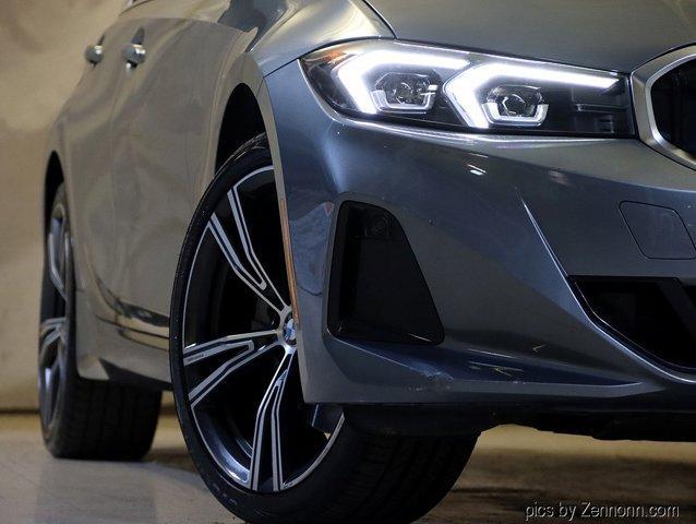 Photo of 2024 Gray Metallic BMW 330