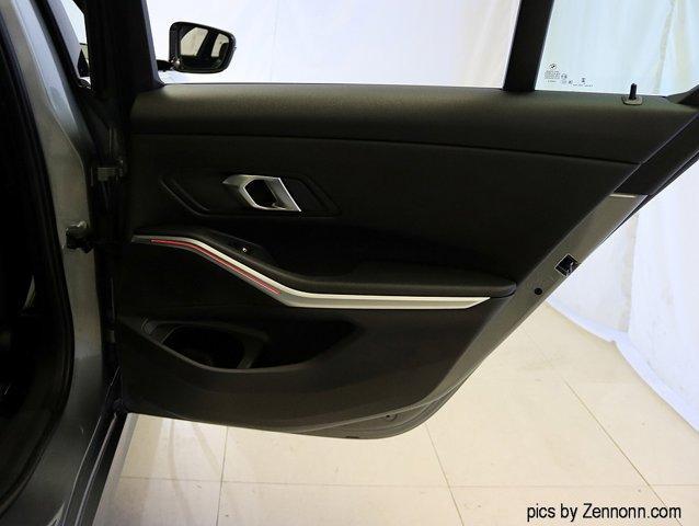 Photo of 2024 Gray Metallic BMW 330