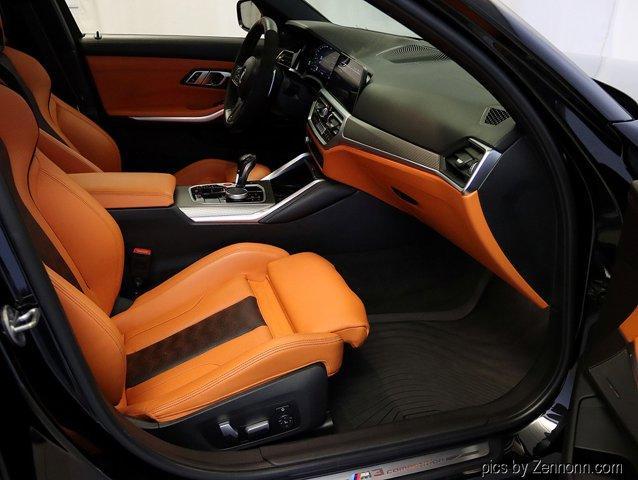Photo of 2022 Black Sapphire Metallic BMW M3