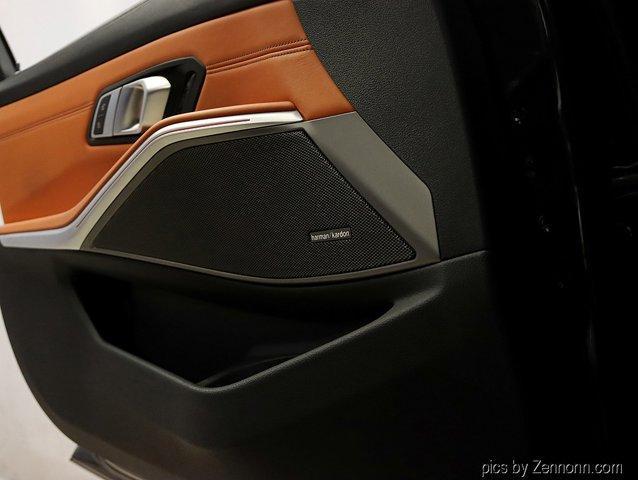 Photo of 2022 Black Sapphire Metallic BMW M3