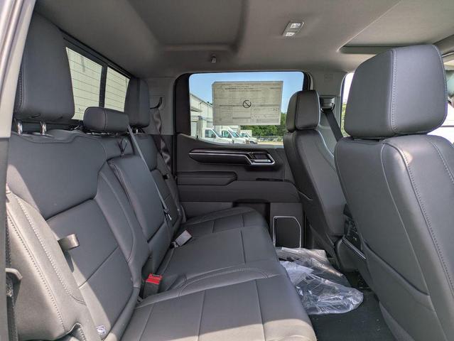 Photo of 2025 Summit White Chevrolet Silverado 1500