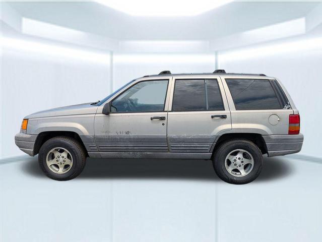 Photo of 1997 Tan Jeep Grand Cherokee