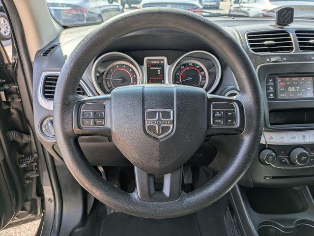 Photo of 2018 Granite Pearlcoat Dodge Journey