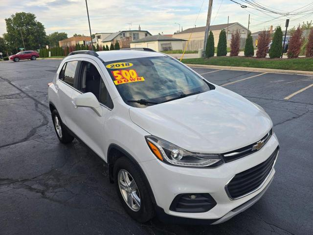 Photo of 2018 Summit White Chevrolet Trax