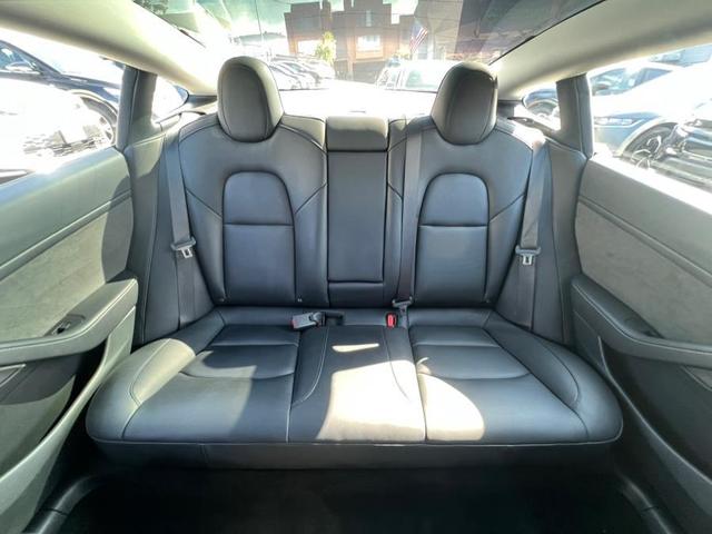 Photo of 2023 Midnight Silver Metallic Tesla Model 3