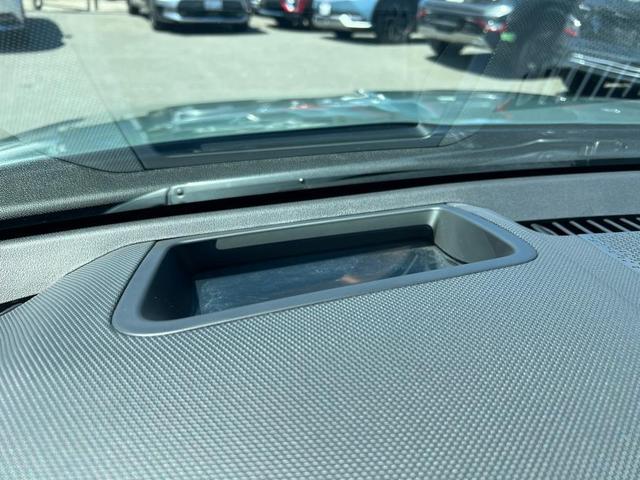 Photo of 2023 Cityscape Green Kia Niro EV
