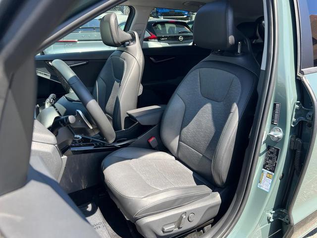 Photo of 2023 Cityscape Green Kia Niro EV
