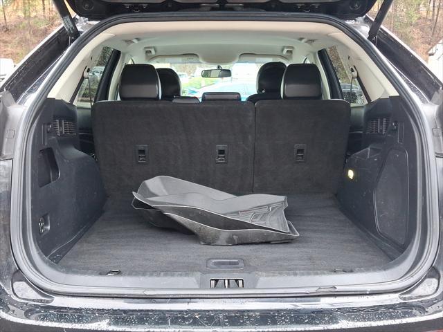 Photo of 2016 Shadow Black - G1 Ford Edge