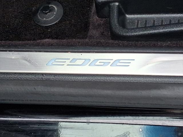 Photo of 2016 Shadow Black - G1 Ford Edge