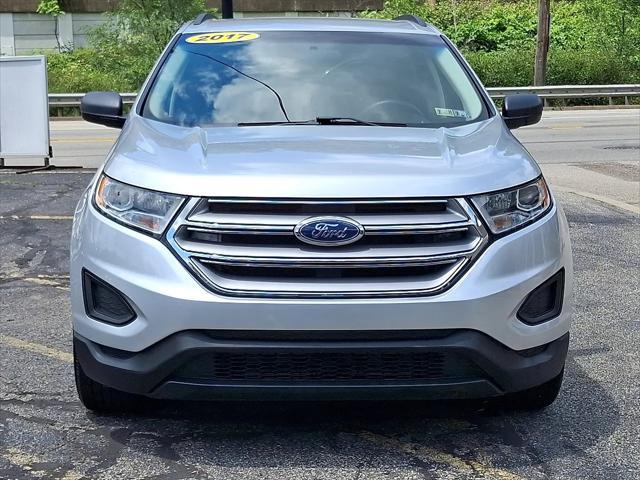 Photo of 2017 Magnetic Metallic - J7 Ford Edge