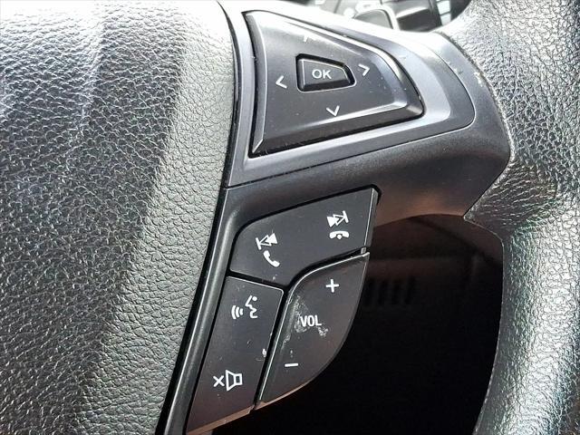 Photo of 2017 Magnetic Metallic - J7 Ford Edge