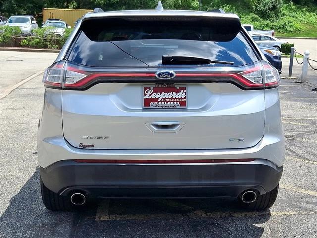 Photo of 2017 Magnetic Metallic - J7 Ford Edge