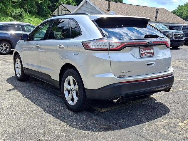 Photo of 2017 Magnetic Metallic - J7 Ford Edge