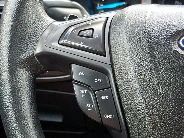 Photo of 2017 Magnetic Metallic - J7 Ford Edge