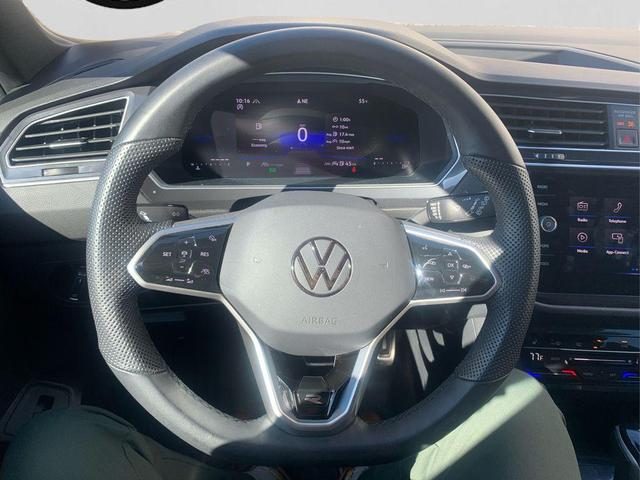 Photo of 2024 Opal White Pearl Volkswagen Tiguan