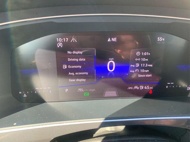 Photo of 2024 Opal White Pearl Volkswagen Tiguan